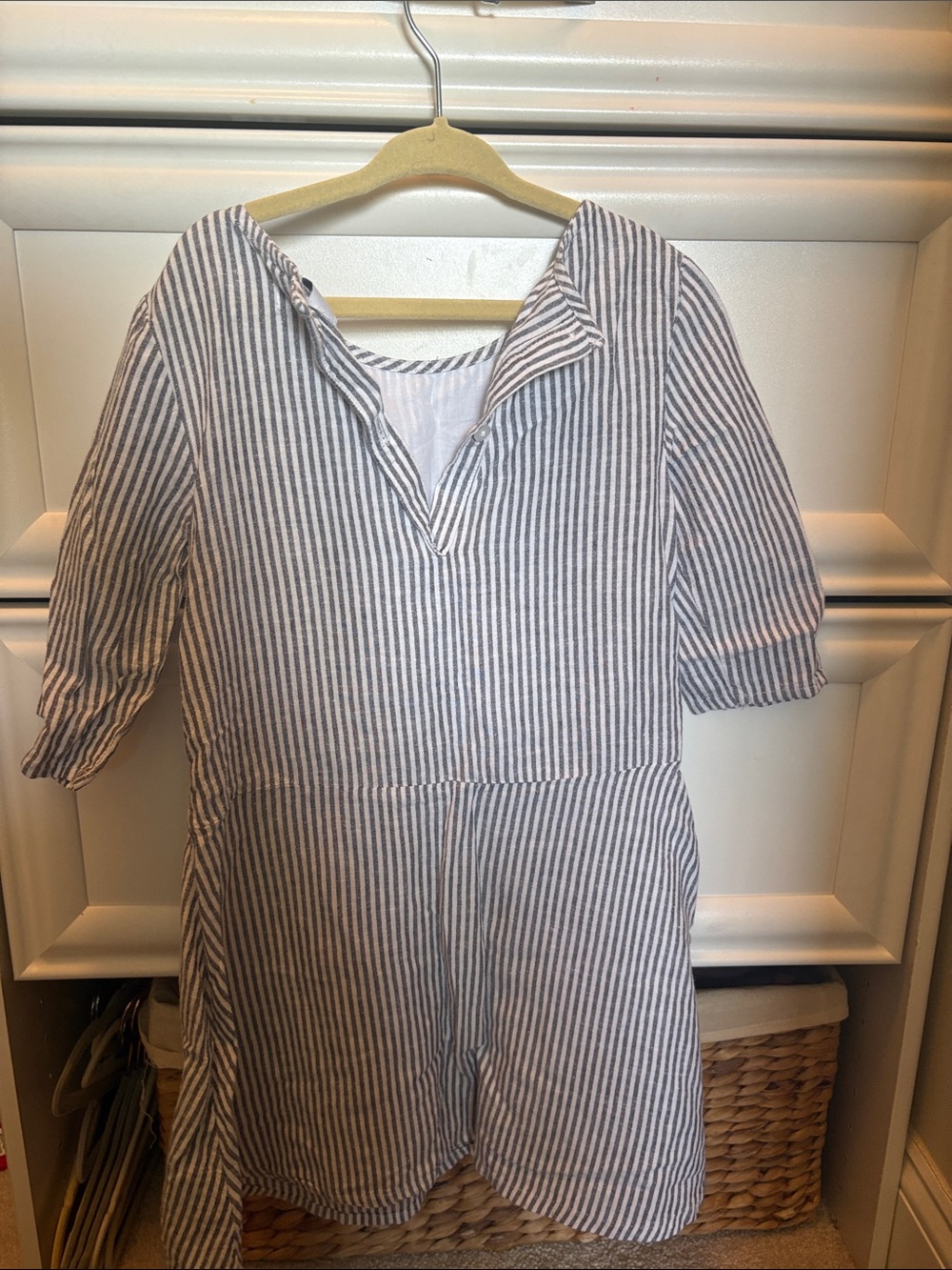 Old navy Striped Blue and White Tie-Front Kids Dress - Picture 3 of 4